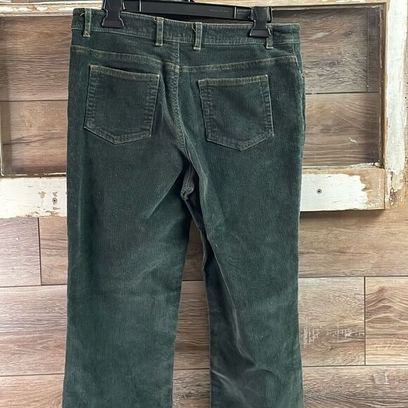 D & CO Women’s Forest Green Corduroy Button Zip Boot Cut Pants Size 6 - Picture 6 of 9